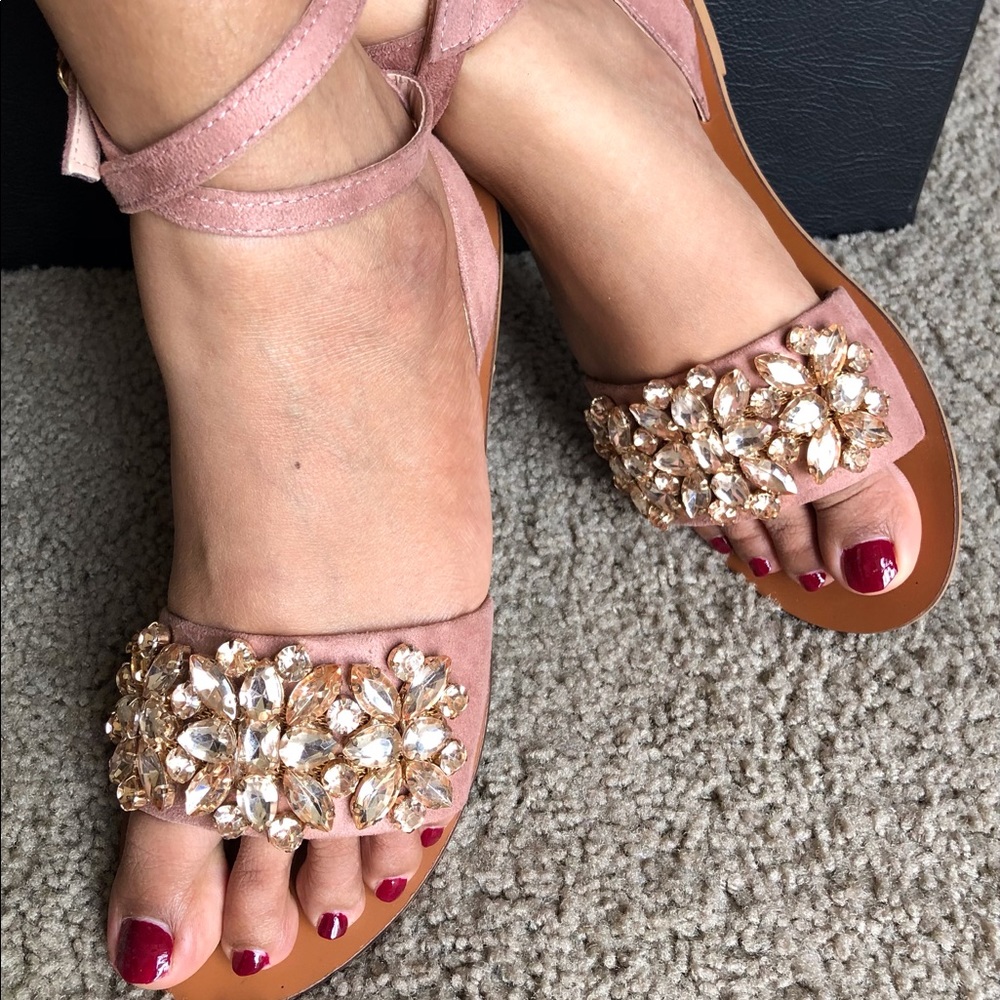 Beautiful stud detail sandal